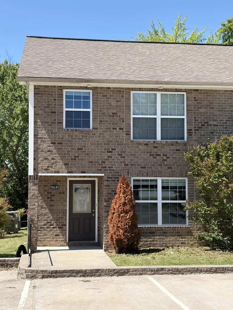 211 Hurley Lane London KY 40744