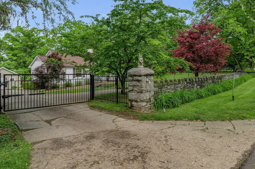 168 Swigert Avenue Lexington KY 40505