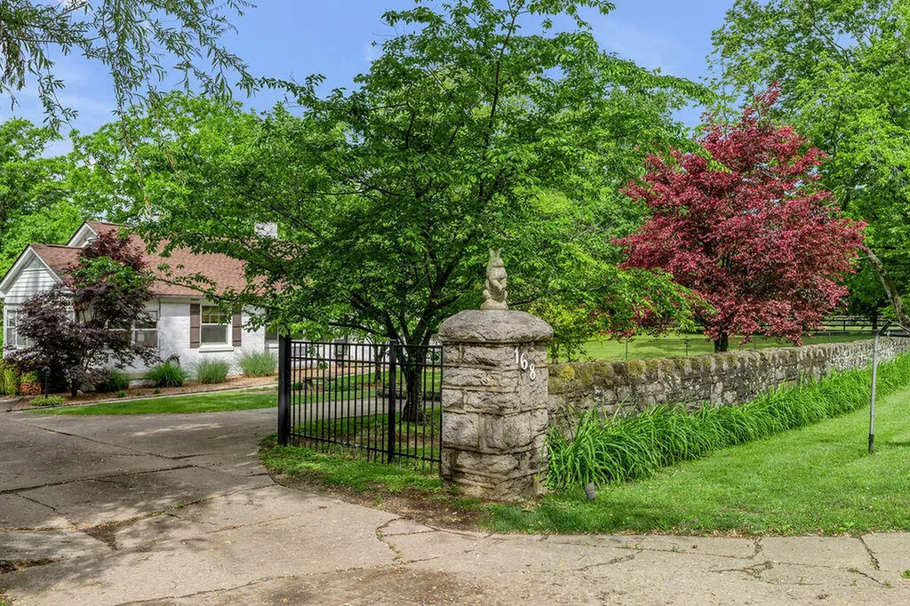 168 Swigert Avenue Lexington KY 40505