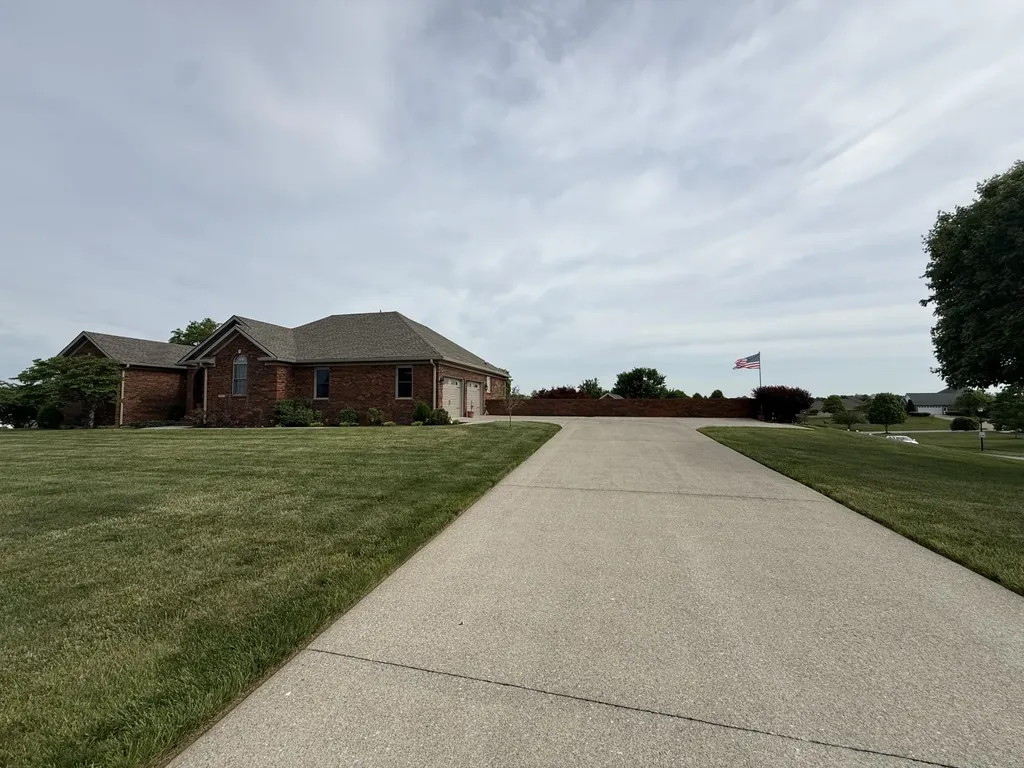 846 Ridgewood Drive Berea KY 40403