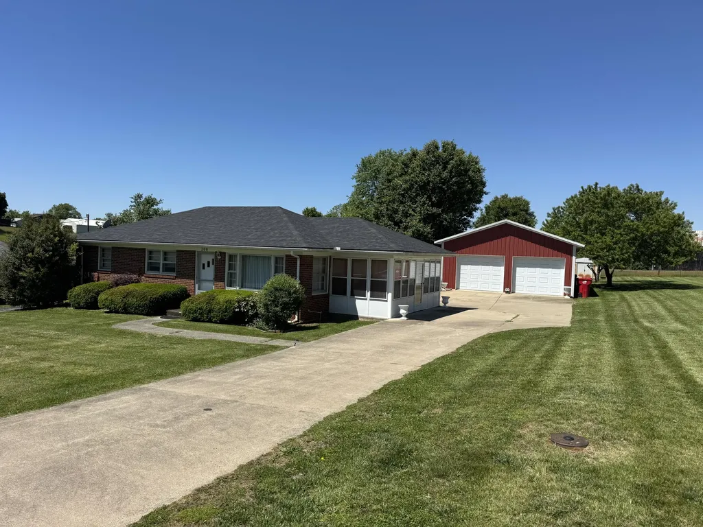 206 Pea Ridge Road Frankfort KY 40601