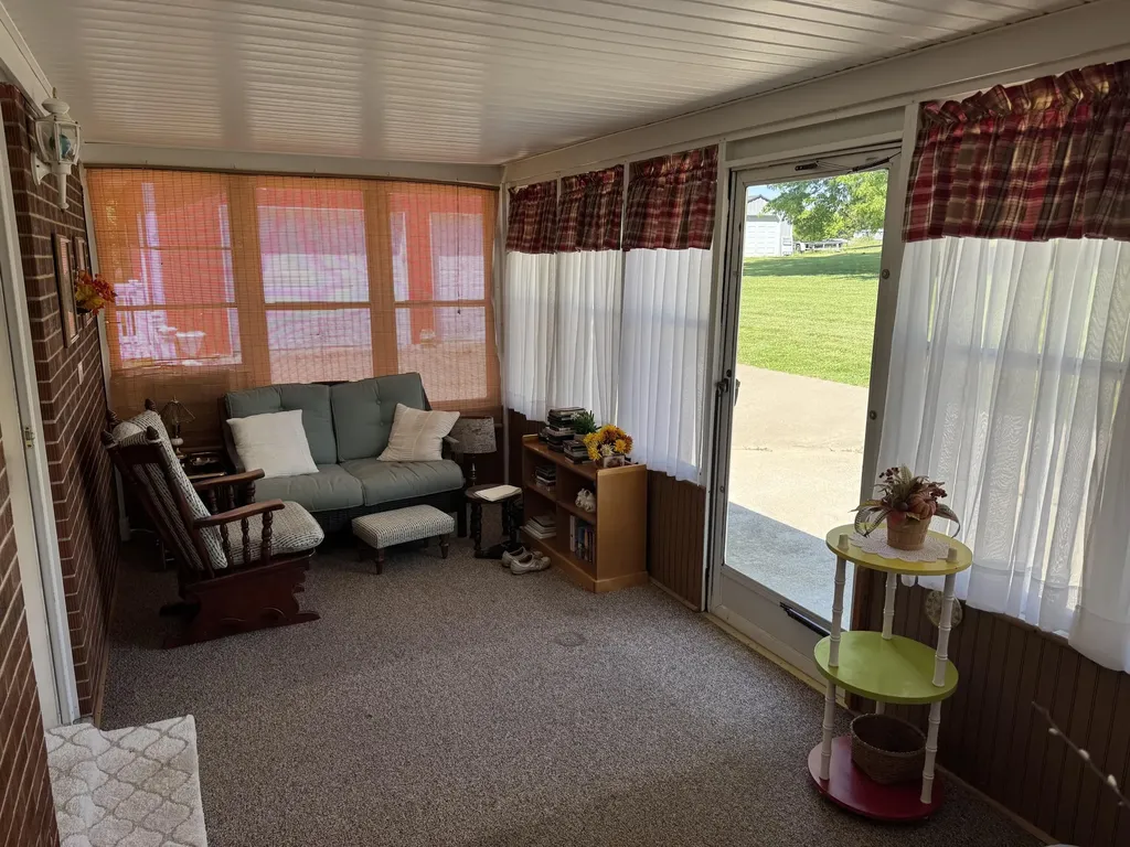 206 Pea Ridge Road Frankfort KY 40601