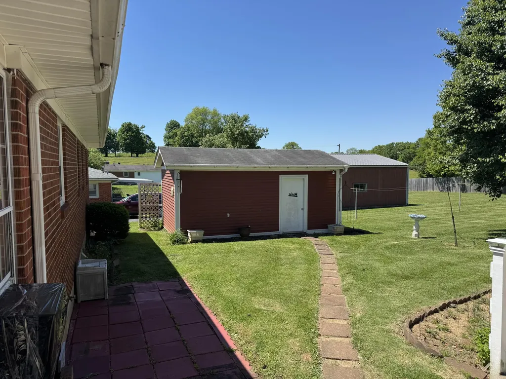 206 Pea Ridge Road Frankfort KY 40601