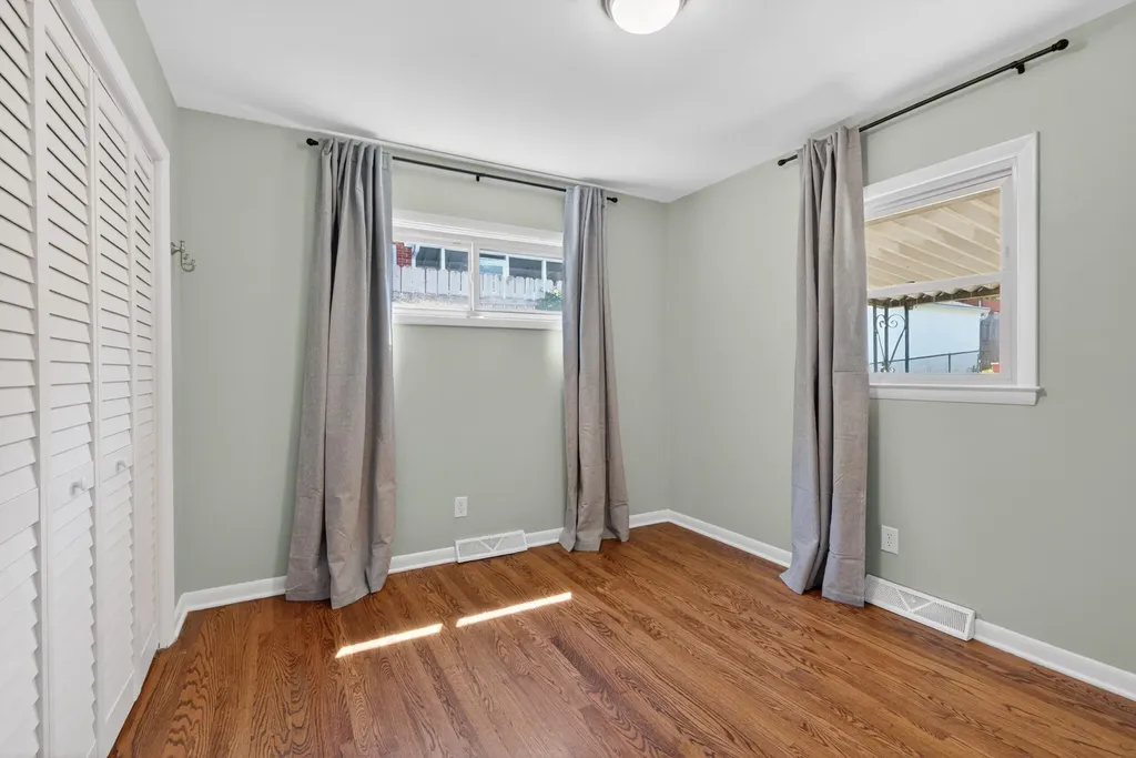103 Richardson Street Midway KY 40347