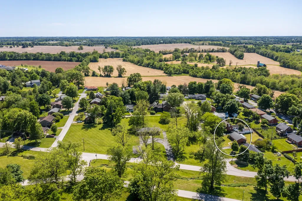 103 Richardson Street Midway KY 40347