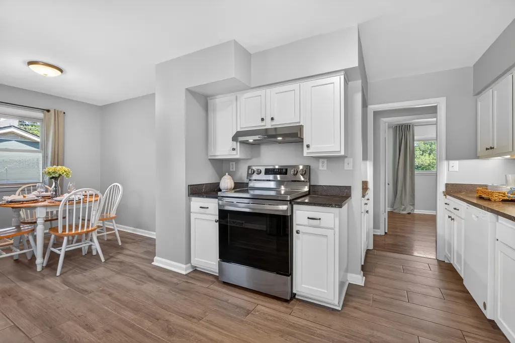 103 Richardson Street Midway KY 40347
