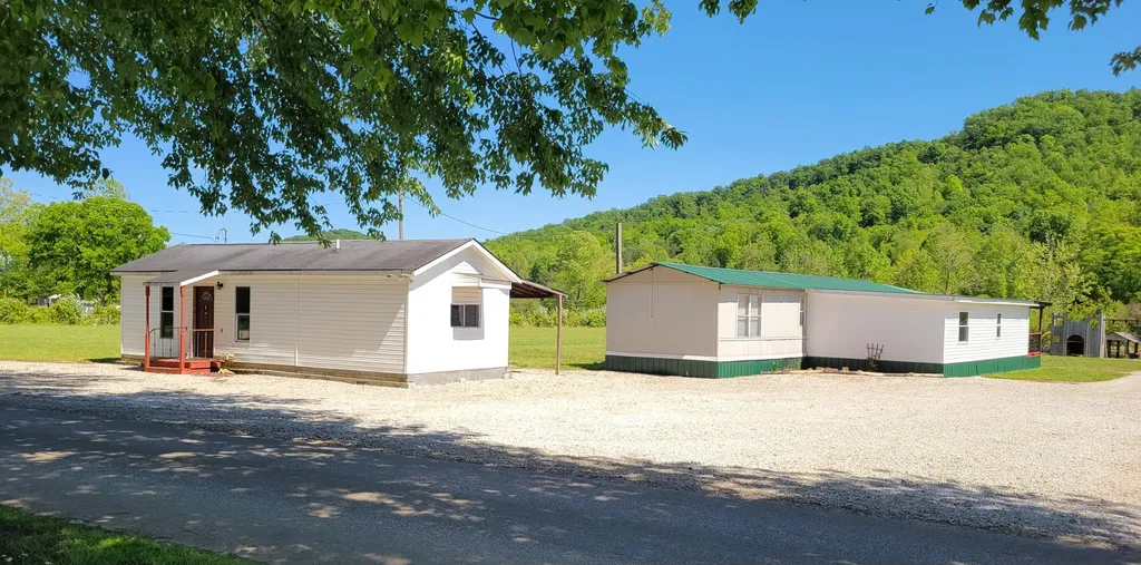 929 Pine Grove Road Olympia KY 40358
