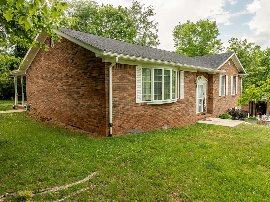 315 Lovelace Street Albany KY 42602