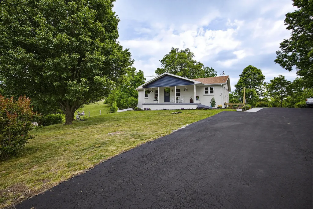 1525 Tennessee Ridge Road Parksville KY 40464