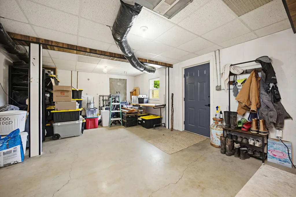 1525 Tennessee Ridge Road Parksville KY 40464