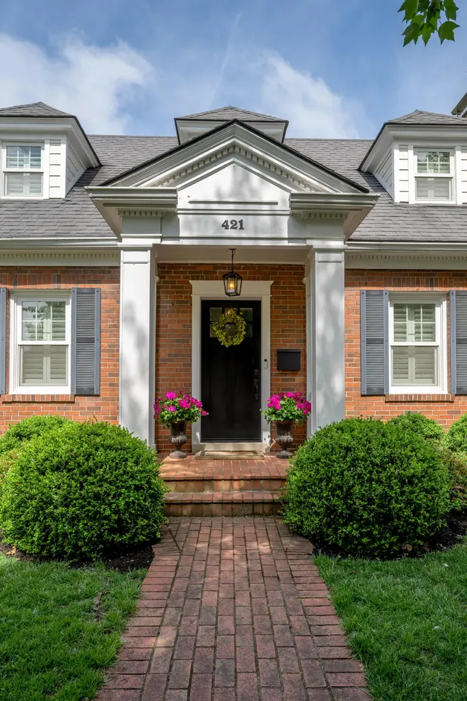 421 Dudley Road Lexington KY 40502