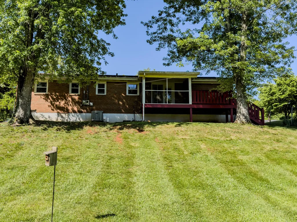 134 Happy Circle Drive Somerset KY 42501