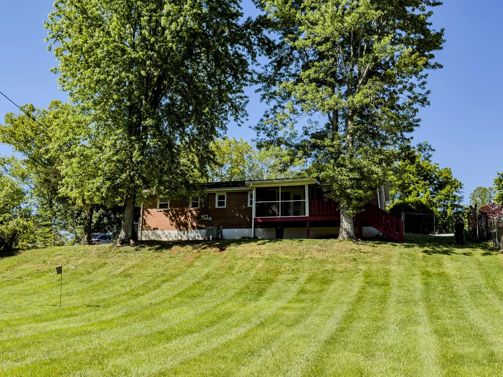 134 Happy Circle Drive Somerset KY 42501