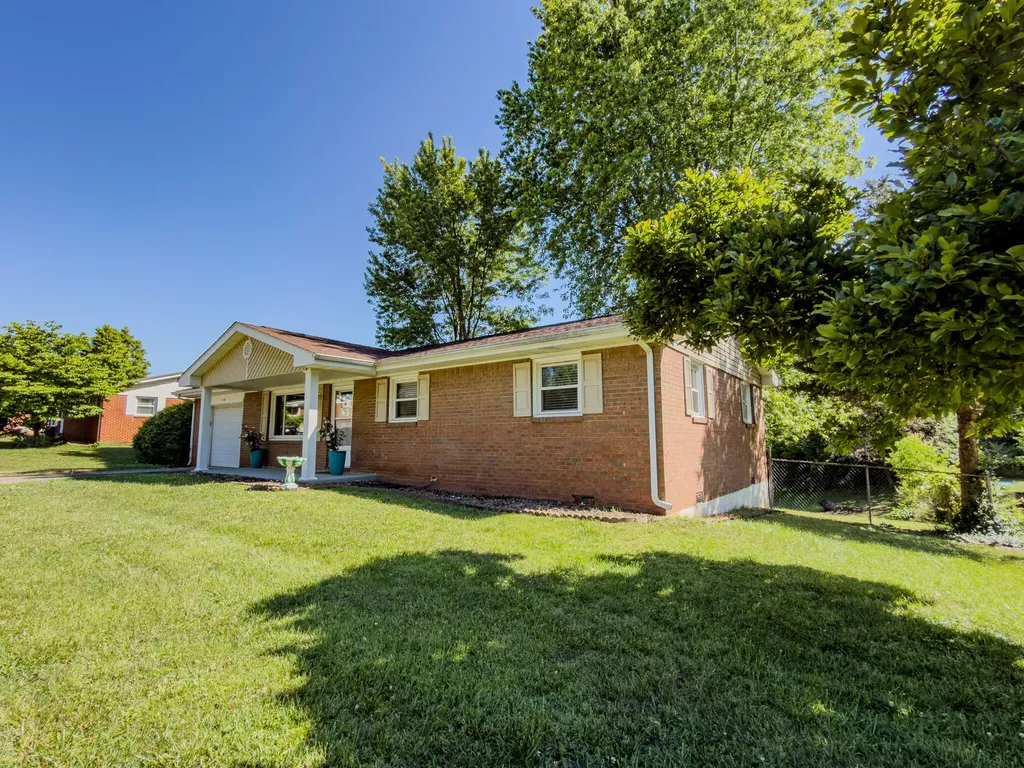 134 Happy Circle Drive Somerset KY 42501
