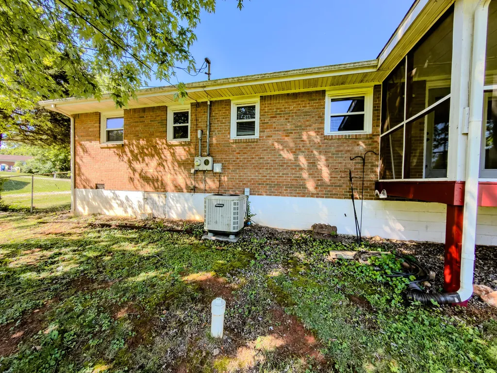 134 Happy Circle Drive Somerset KY 42501