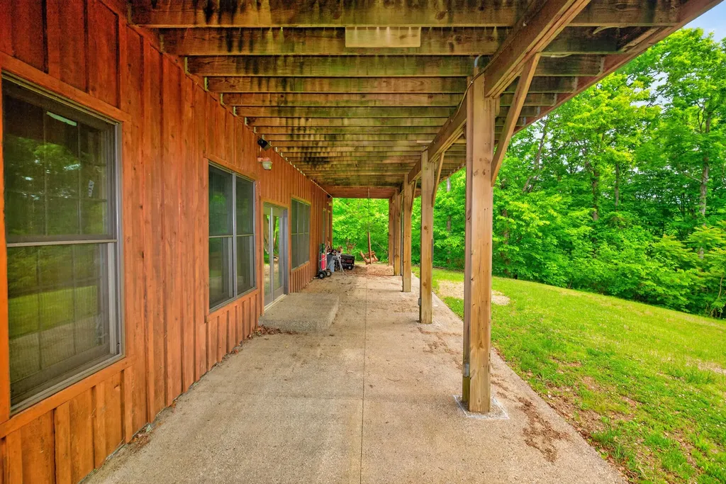 234 Cedar Point Lane Monticello KY 42633