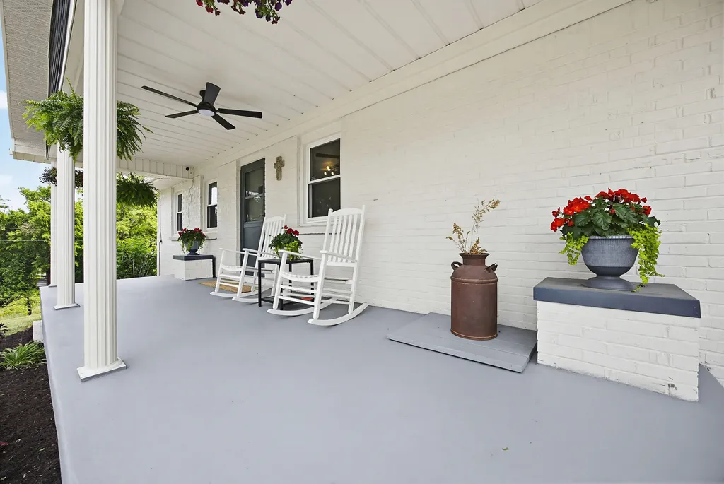 1525 Tennessee Ridge Road Parksville KY 40464