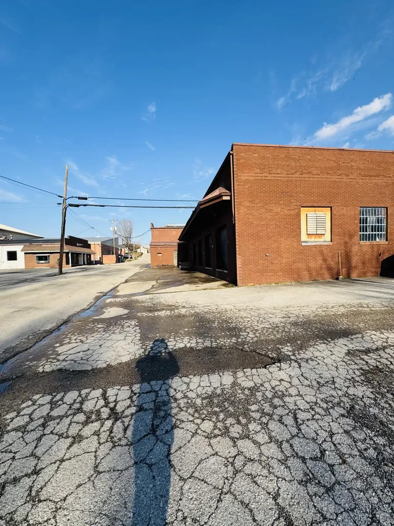 426 W 4th Street London KY 40741