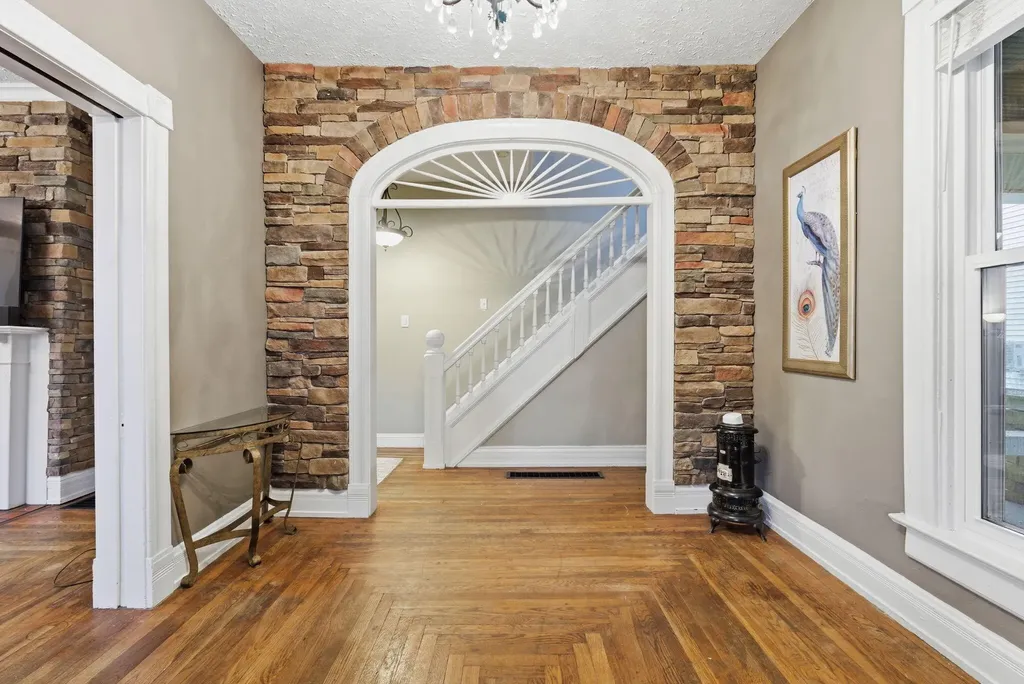 341 N Broadway Street Georgetown KY 40324