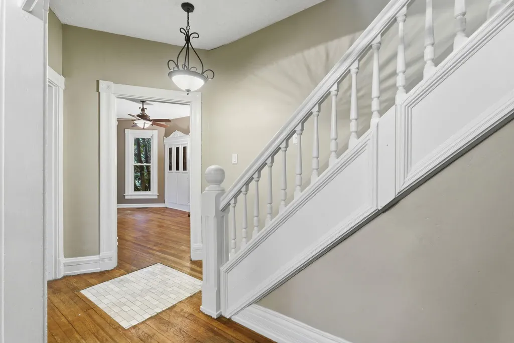 341 N Broadway Street Georgetown KY 40324