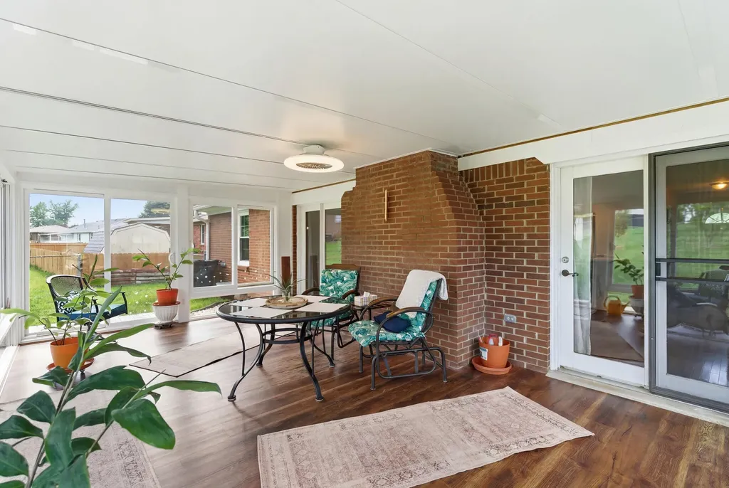 1036 Raintree Drive Richmond KY 40475