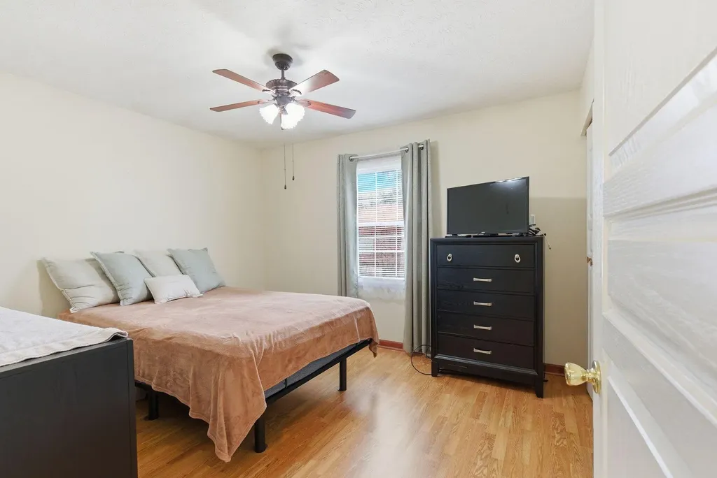1036 Raintree Drive Richmond KY 40475