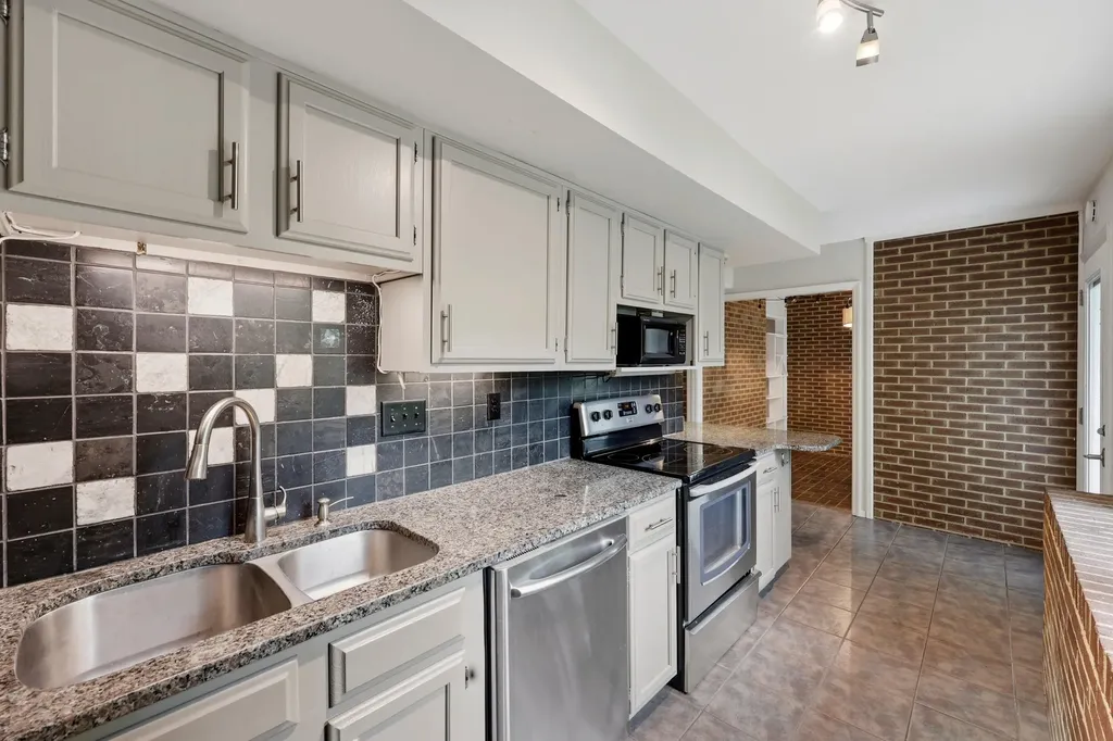 3410 Spangler Drive Lexington KY 40517