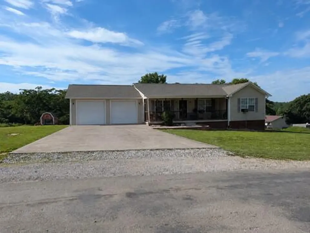 17 Cecelia Lane Corbin KY 40701