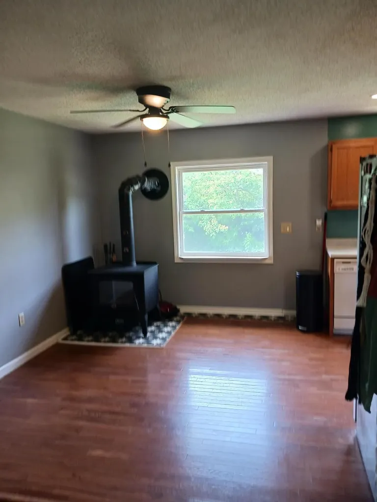 17 Cecelia Lane Corbin KY 40701