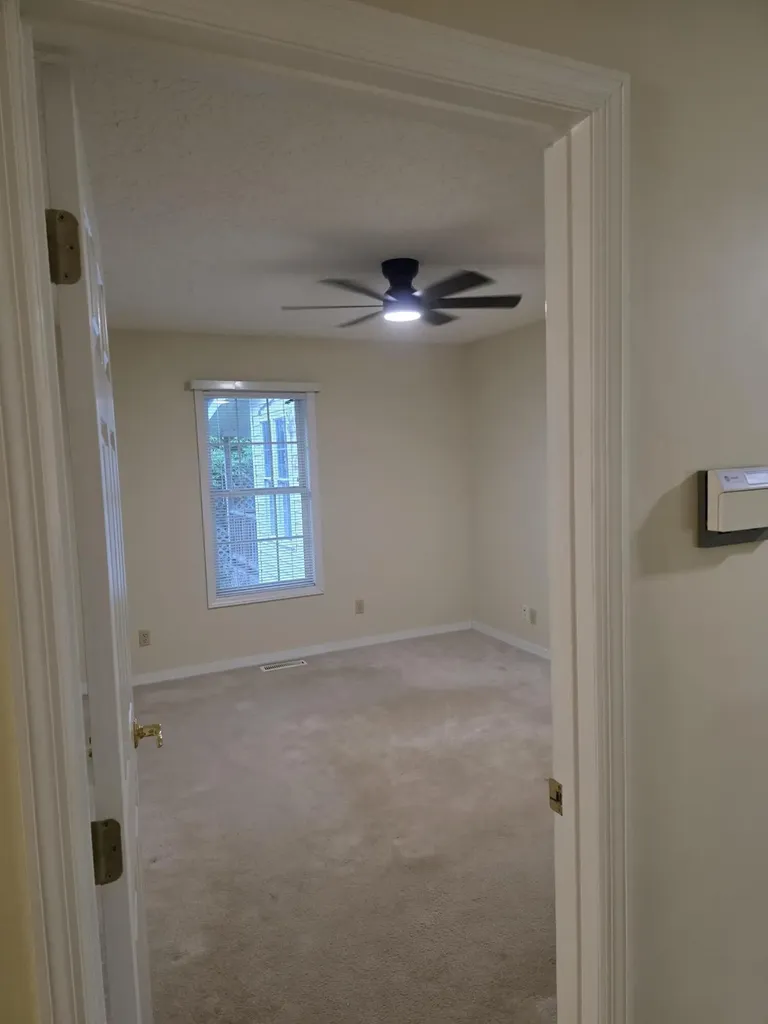 176 Redwood Lane Corbin KY 40701
