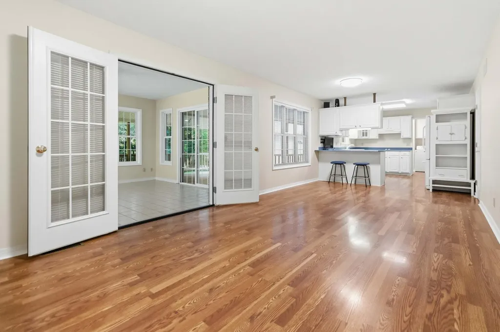 176 Redwood Lane Corbin KY 40701