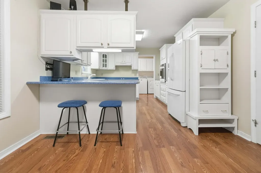 176 Redwood Lane Corbin KY 40701