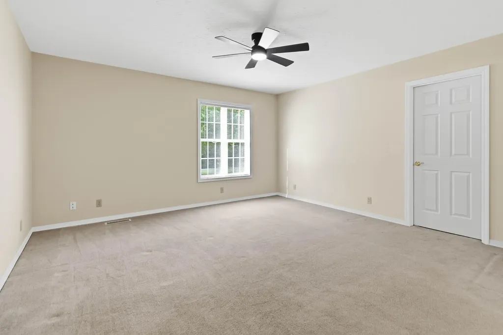 176 Redwood Lane Corbin KY 40701