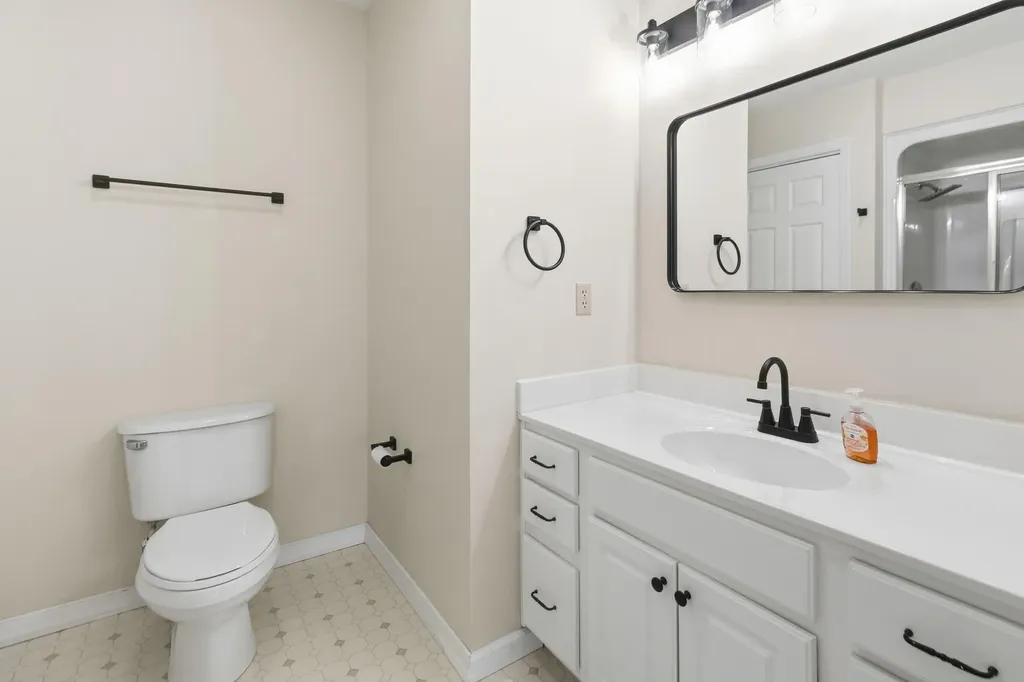 176 Redwood Lane Corbin KY 40701