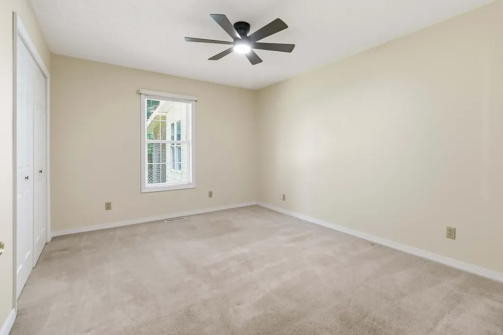 176 Redwood Lane Corbin KY 40701