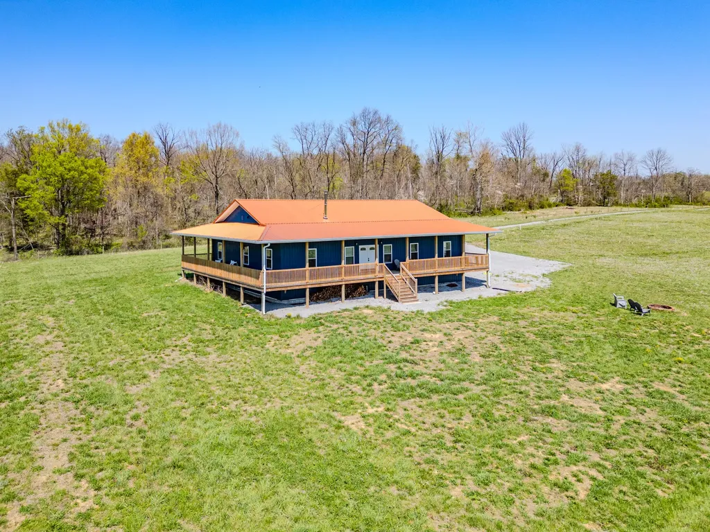 4174 Fall Lick Road Lancaster KY 40444