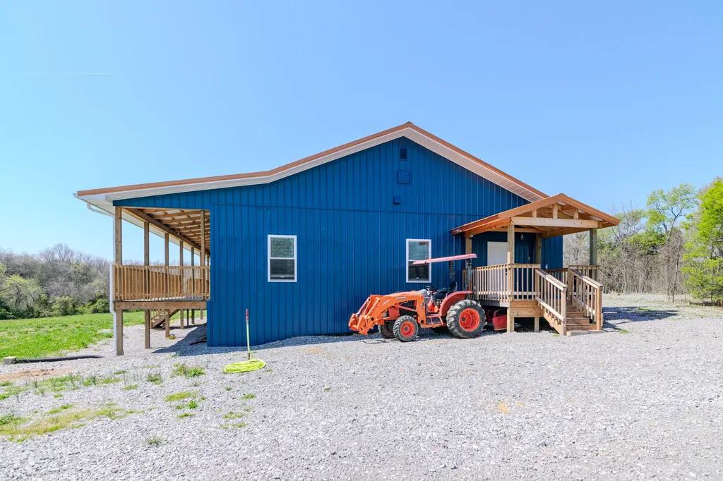 4174 Fall Lick Road Lancaster KY 40444