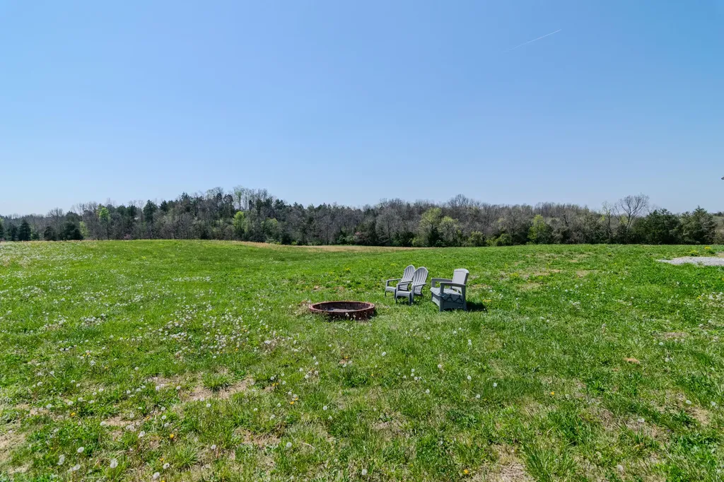 4174 Fall Lick Road Lancaster KY 40444