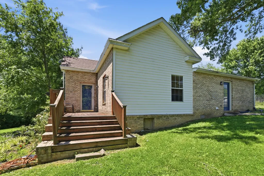 82 Windy Ridge Lane Cynthiana KY 41031