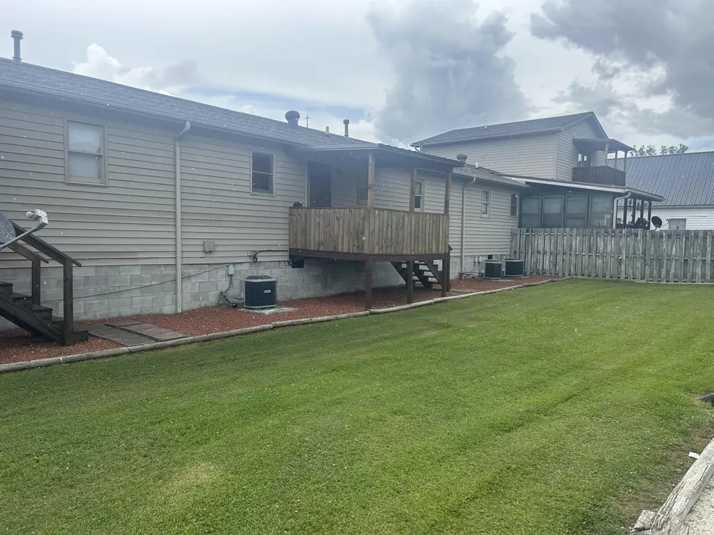 119 Fifth Avenue Clay City KY 40312