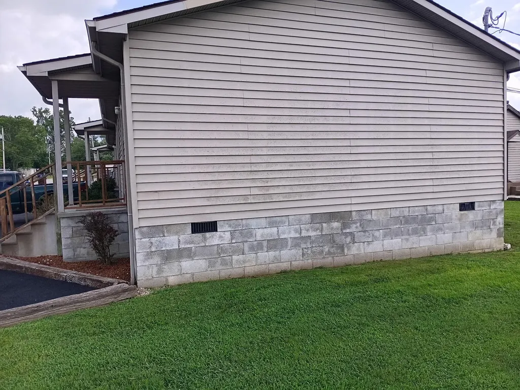 119 Fifth Avenue Clay City KY 40312