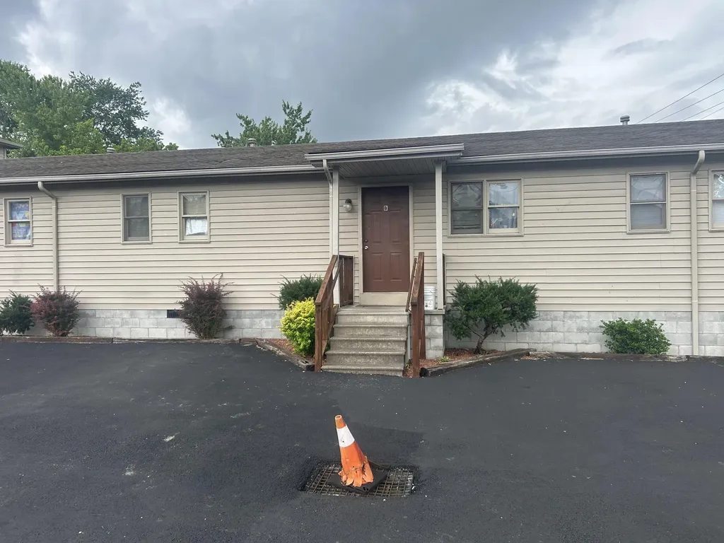 119 Fifth Avenue Clay City KY 40312