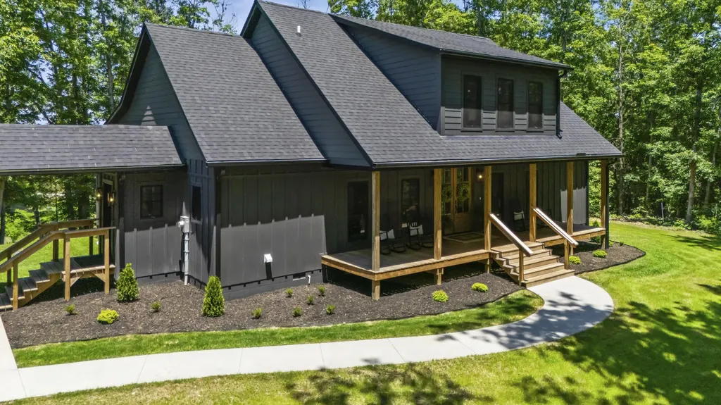 330 Spencer Lane Winchester KY 40391