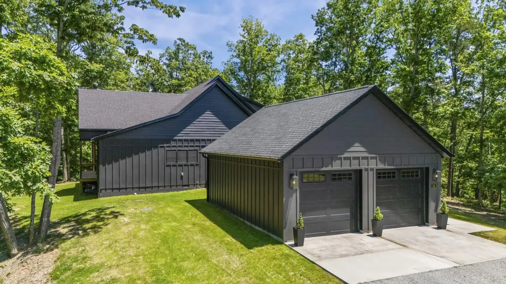 330 Spencer Lane Winchester KY 40391