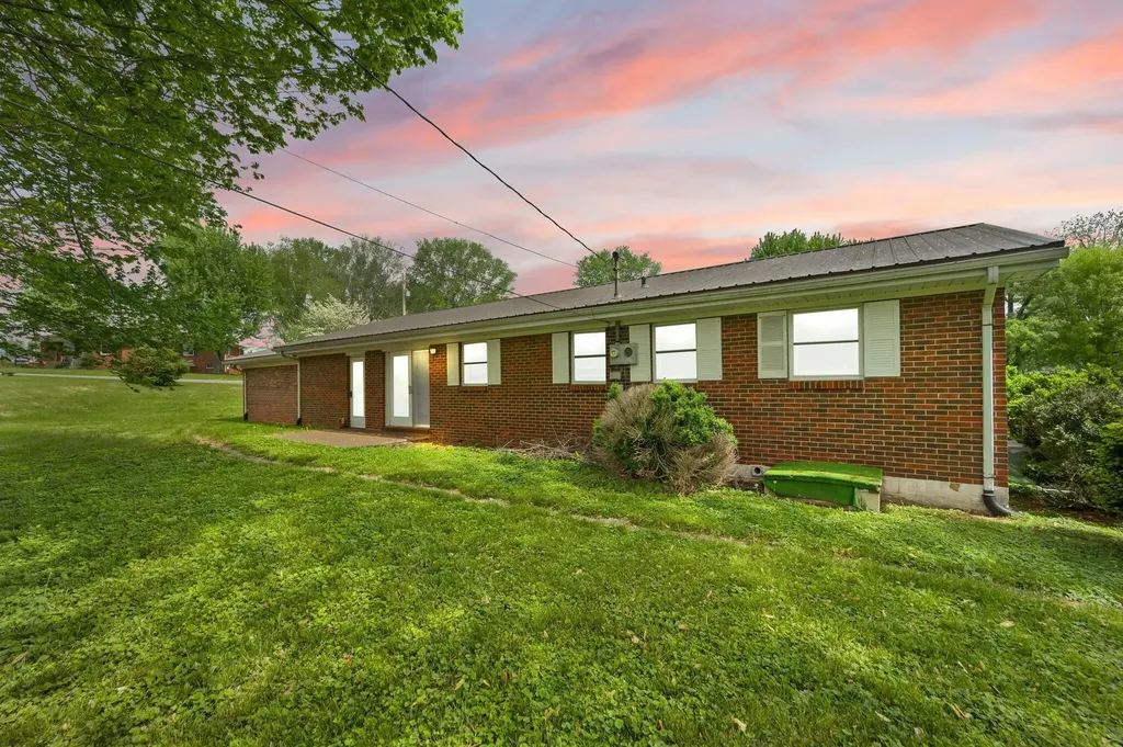 11 Circle Drive Somerset KY 42501