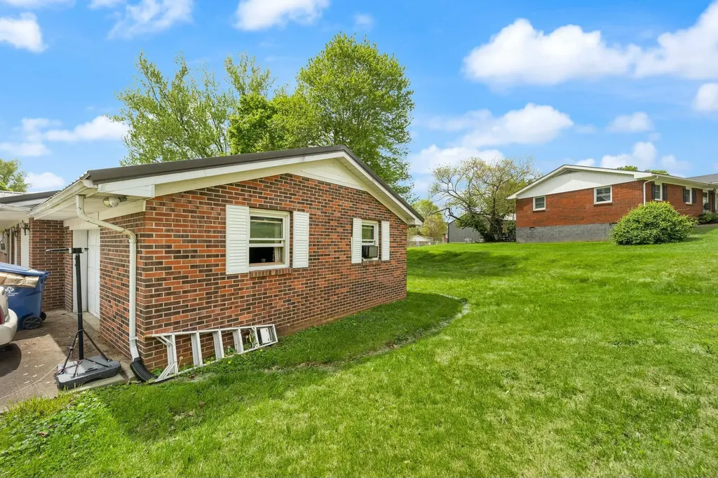11 Circle Drive Somerset KY 42501