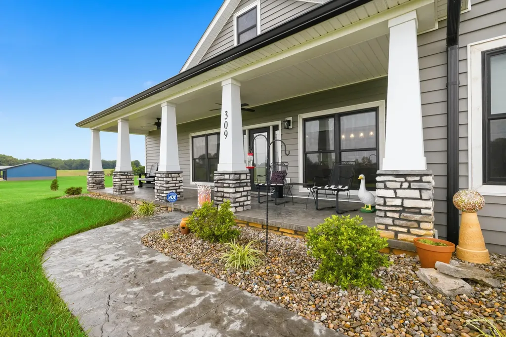 309 Eagles Pass Columbia KY 42728