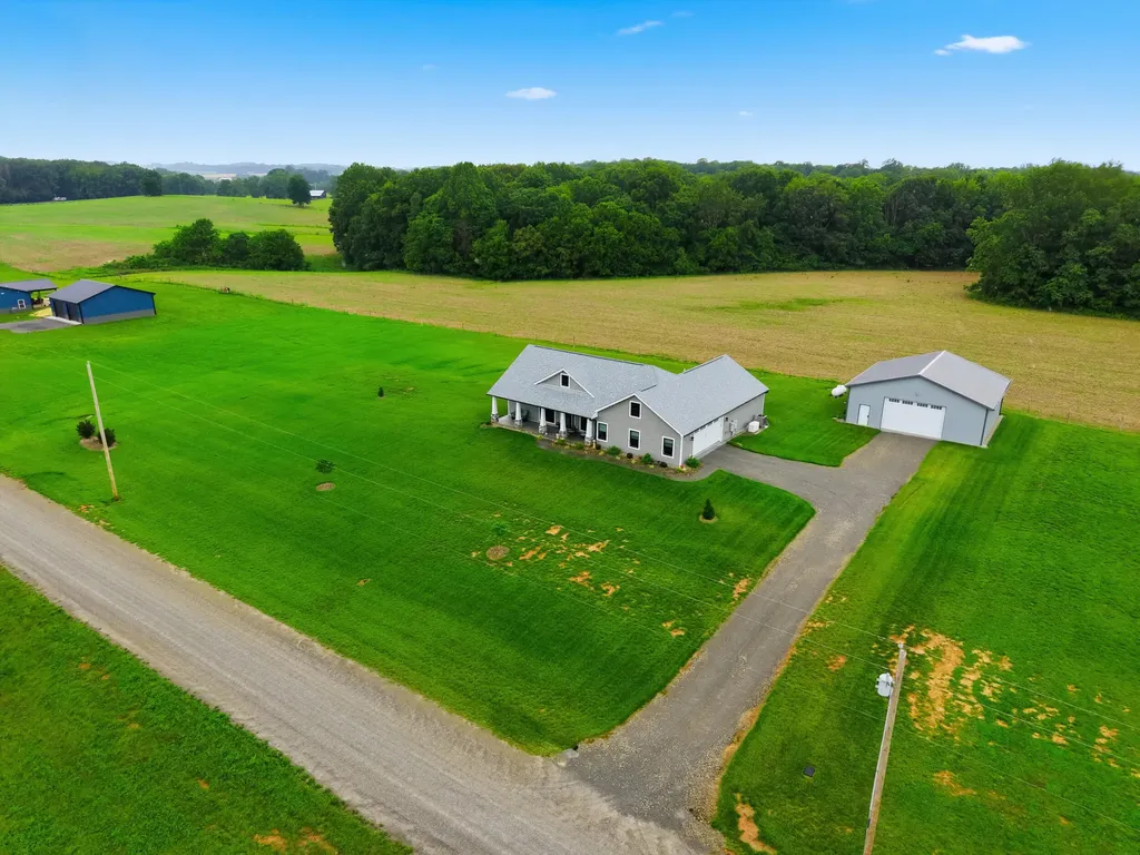 309 Eagles Pass Columbia KY 42728