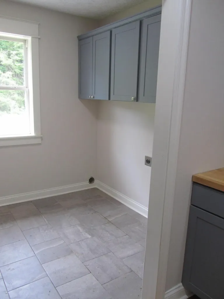 566 Lantern Way Frenchburg KY 40322