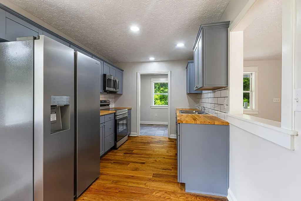 566 Lantern Way Frenchburg KY 40322